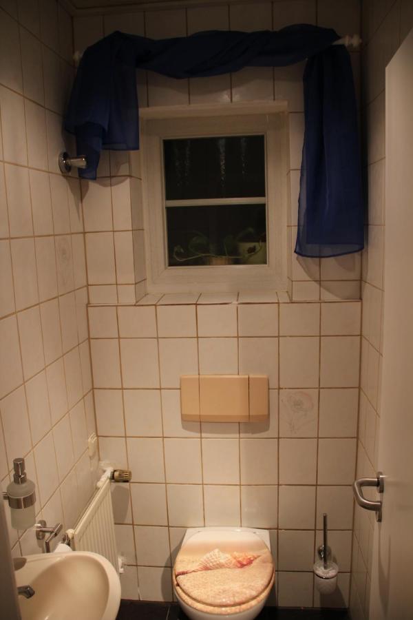 Ferienwohnung Mit 4 Schlafzimmer Fuer 2 Bis 9 Gaeste----Apartment With 4 Bedrooms For 2 To 9 Guests Norymberga Zewnętrze zdjęcie